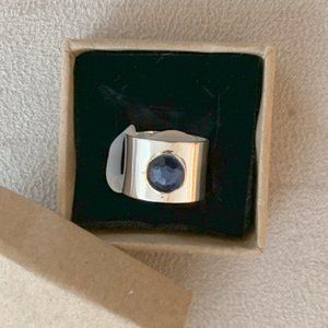 London Blue Quartz & Two-Tone Saint Grenadine Ring